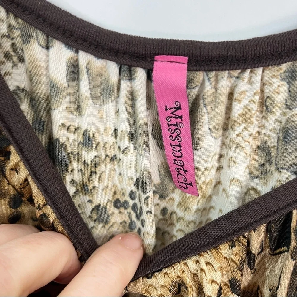 Brown Animal Print Cold Off Shoulder Blouse with Gold toned chain neck Sz Large